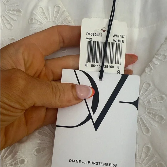 NWT Diane Von furstenberg Elegant White Sleeveless Eyelet Dress - Picture 4 of 6